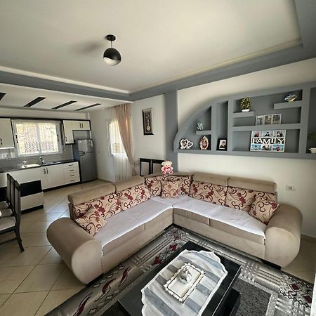 Apartments Berti Sarandë Eksteriør billede