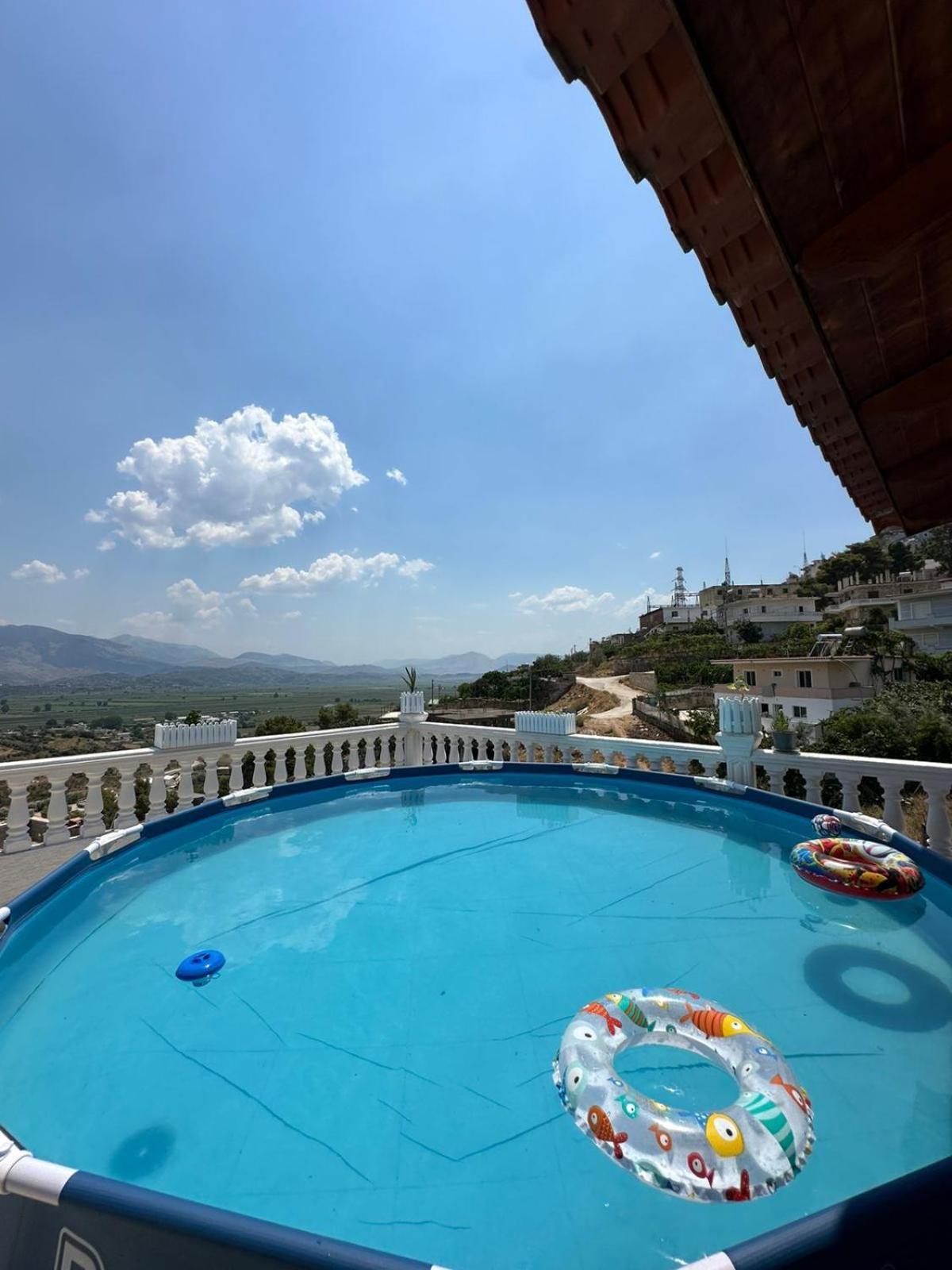 Apartments Berti Sarandë Eksteriør billede